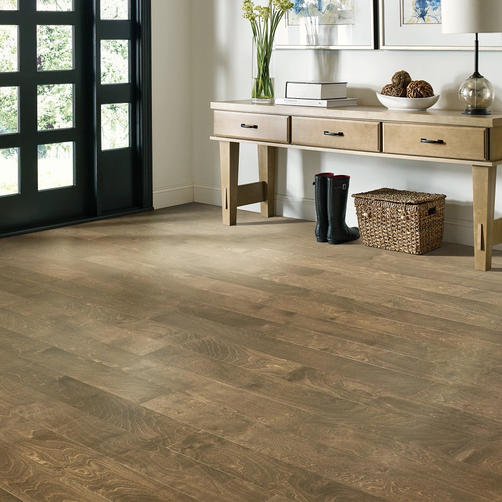6 Wood Looks for a Traditional Feel | Pierce Carpet Mill Outlet