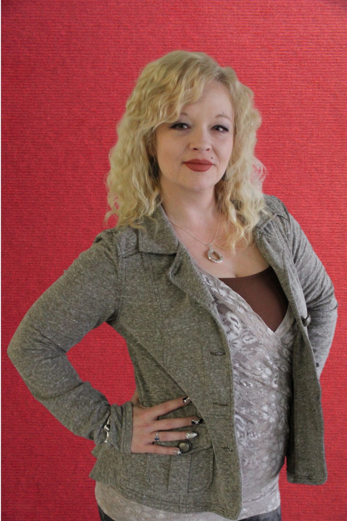 Robyn Alley Headshot Robyn Alley | Pierce Carpet Mill Outlet