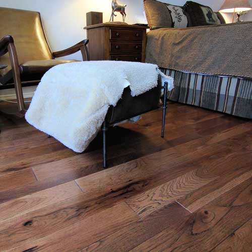 Hardwood flooring | Pierce Carpet Mill Outlet