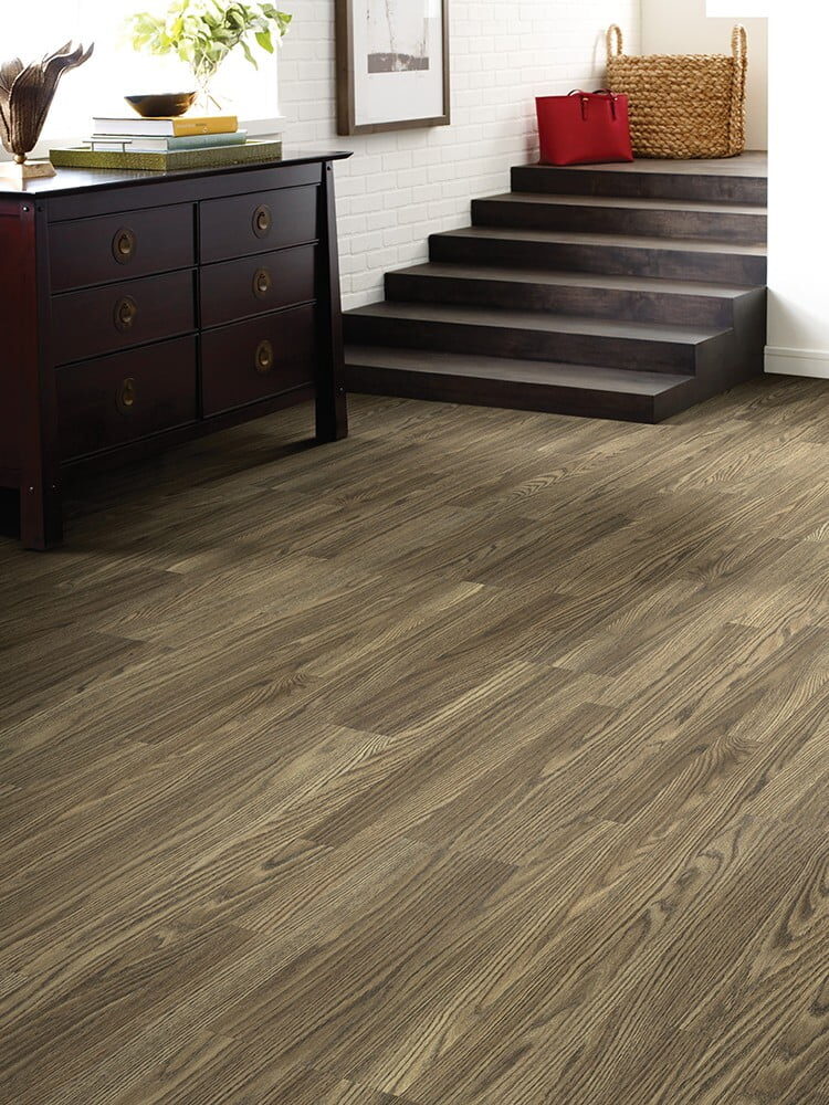 Tarkett HS107 Oak luxury vinyl plank